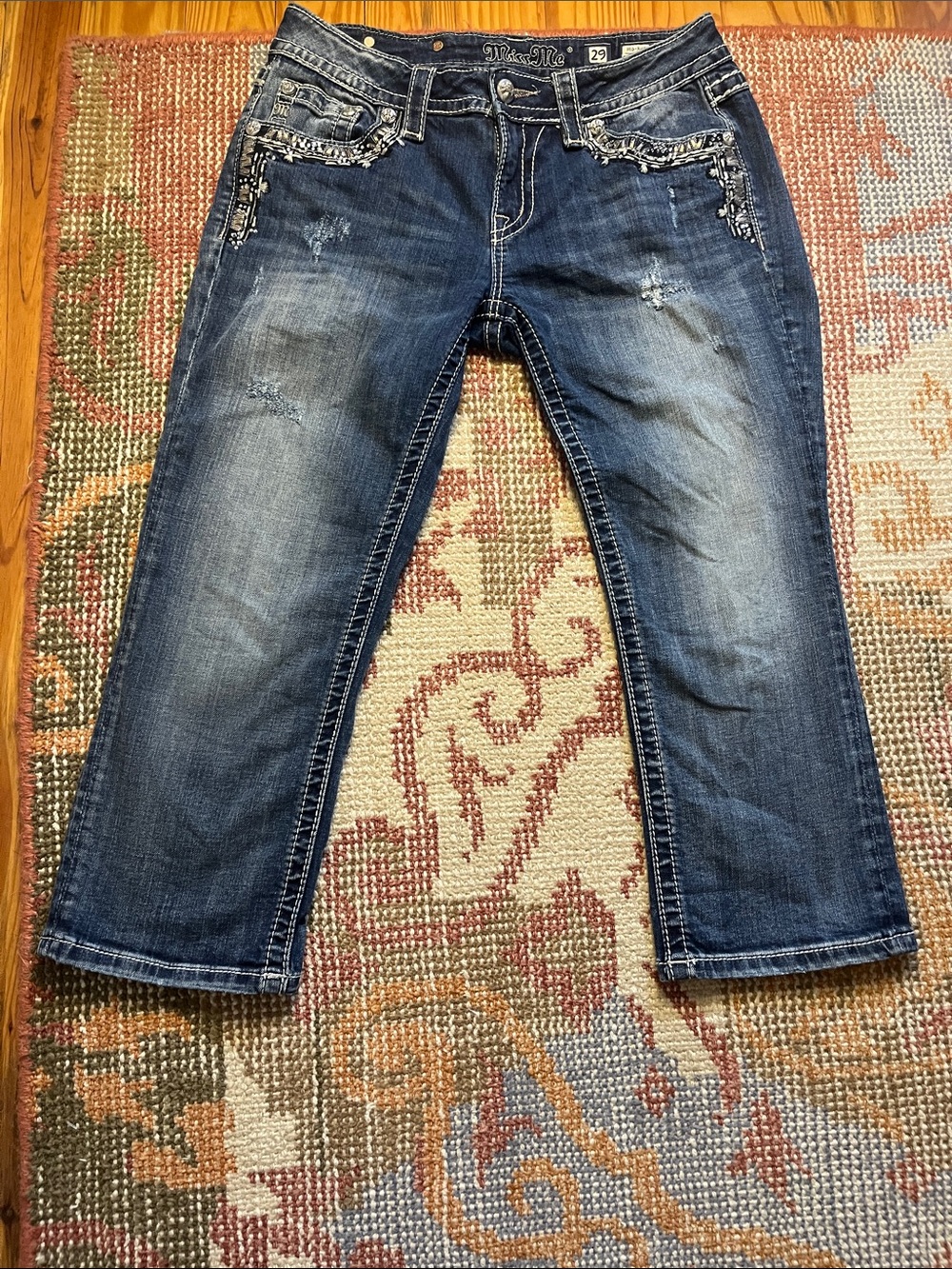 Miss Me Mid Rise Cuffed Capri Jeans Size 29